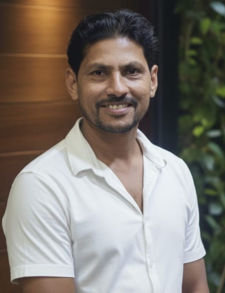 Screenshot_2025-11-27-20-52-52-583_com.whatsapp-edit